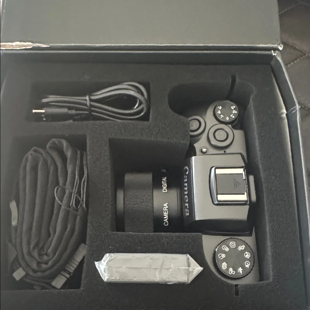 8K Digital Camera with Standard Hot Shoe  New The Box Alittle Damage